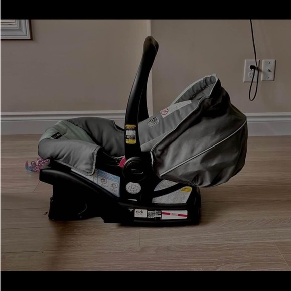 Graco Car Seat FOR SALE 🏷️ - Picture 4 of 4